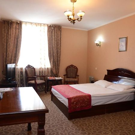 Bozok Hotel Astana Ngoại thất bức ảnh