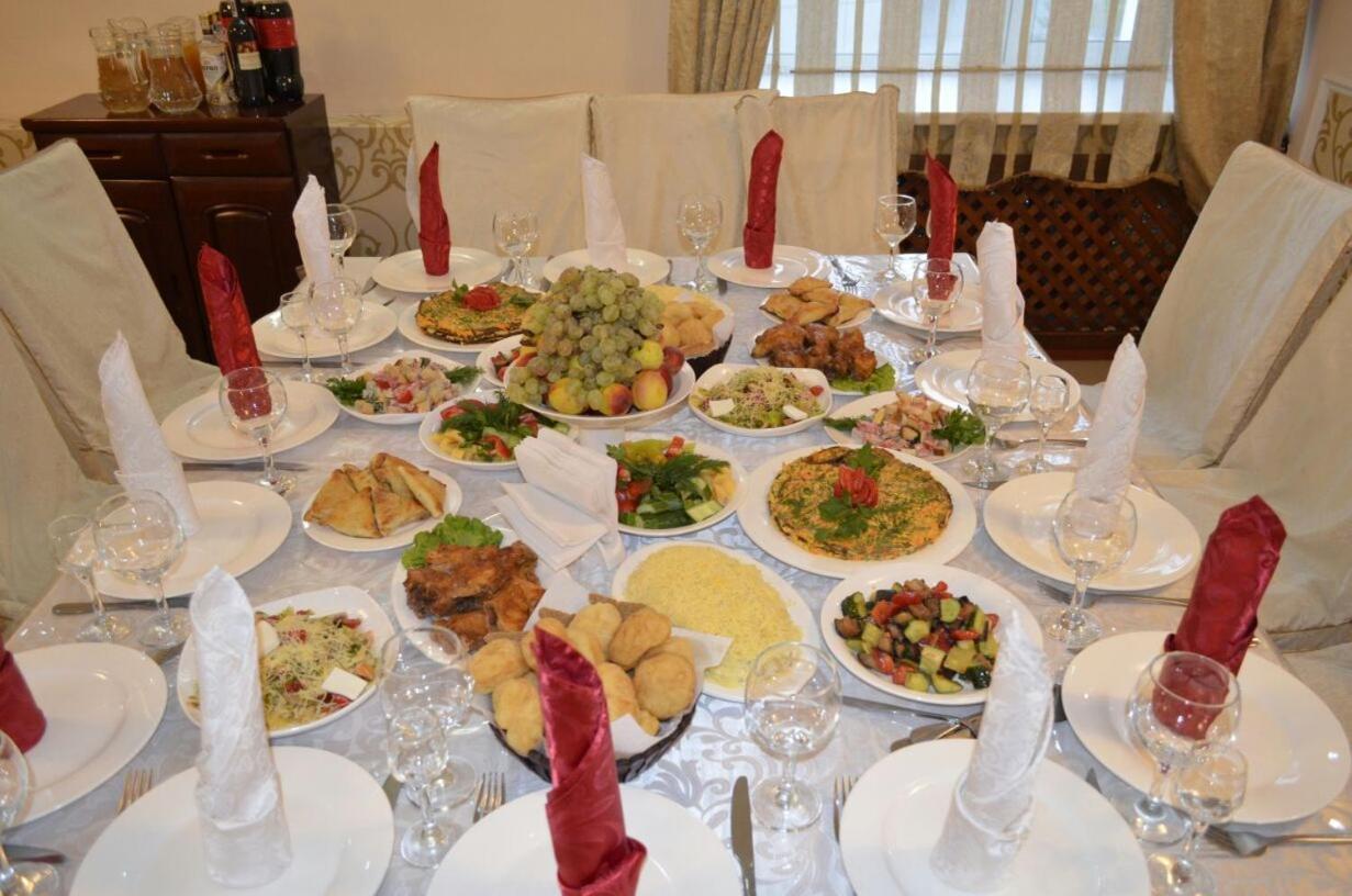 Bozok Hotel Astana Ngoại thất bức ảnh